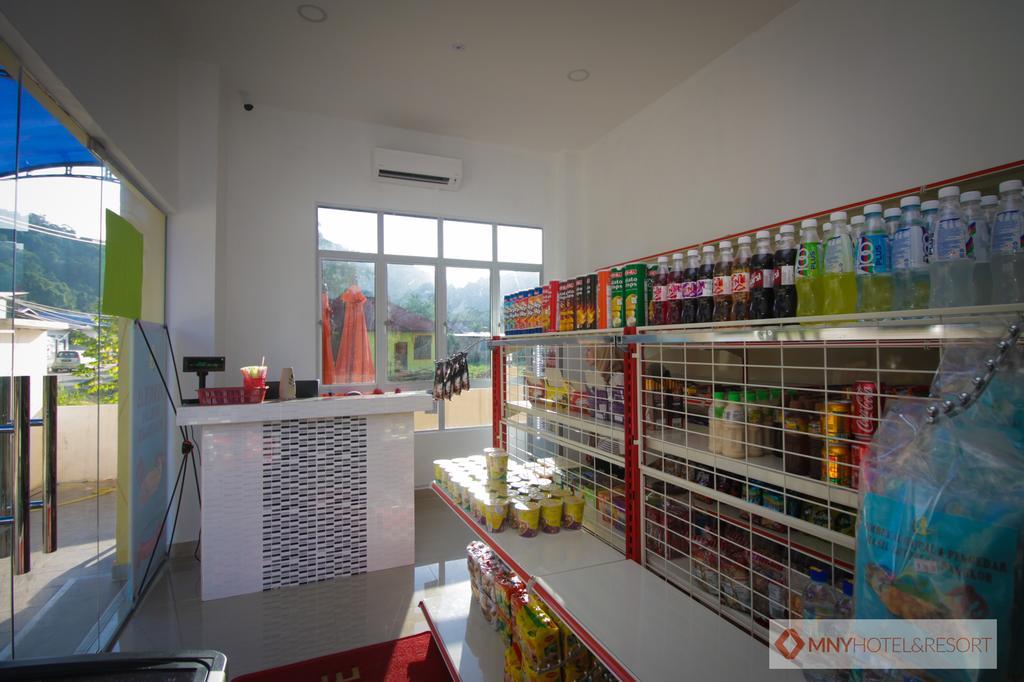 Mny Hotel & Resort Kampung Teluk Nipah Bagian luar foto
